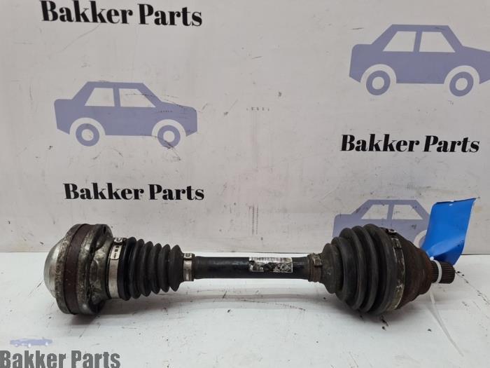 Arbre de transmission avant gauche d'un Volkswagen Golf, -, Volkswagen, -, 3 mois de garantie