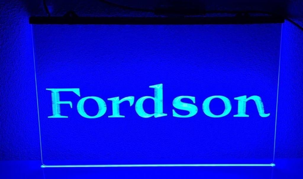 Fordson logo tractor reclame decoratie verlichting lamp, Enlèvement ou Envoi, Neuf, Table lumineuse ou lampe (néon)