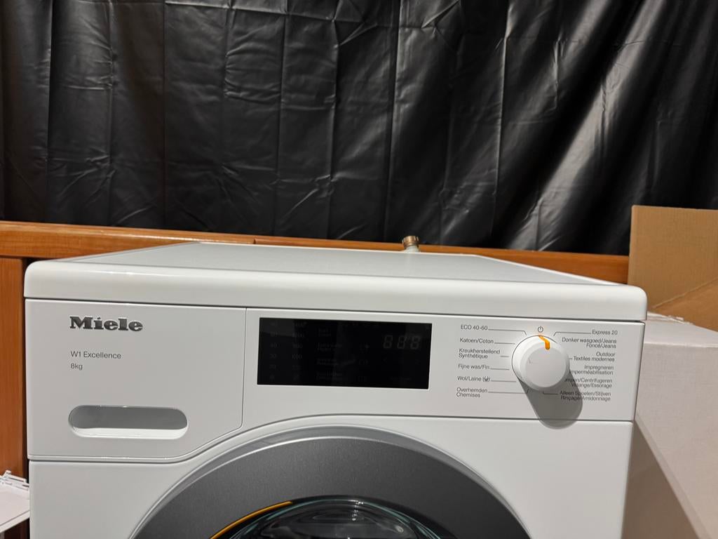 Machine à laver Miele à vendre – pour pièces, 1200 à 1600 tours, Classe énergétique A ou plus économe, 85 à 90 cm, Enlèvement