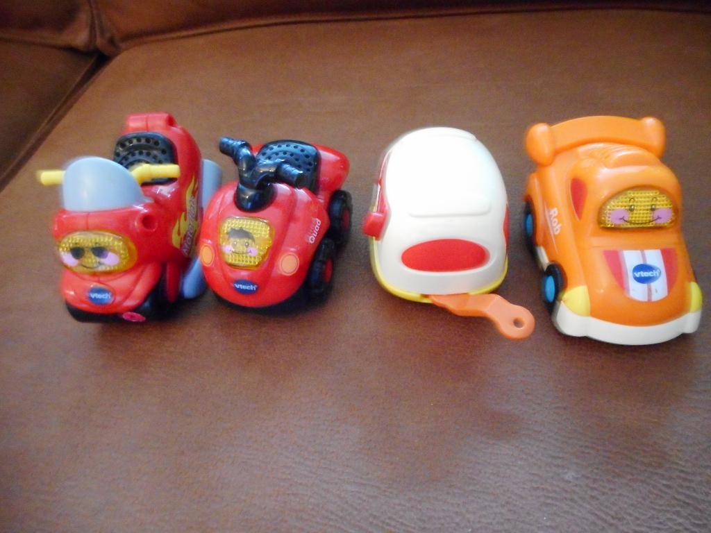 Vtech - Toet toet Auto's - prijs per stuk, Ophalen of Verzenden, Zo goed als nieuw