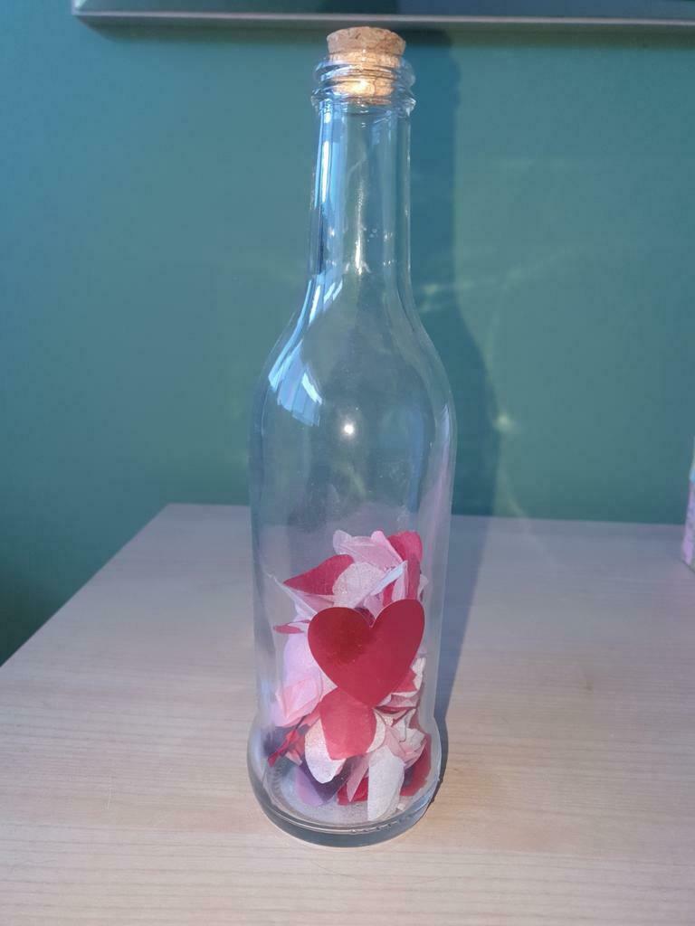 Valentijn message in a botle met hartjes, Divers, Enlèvement ou Envoi