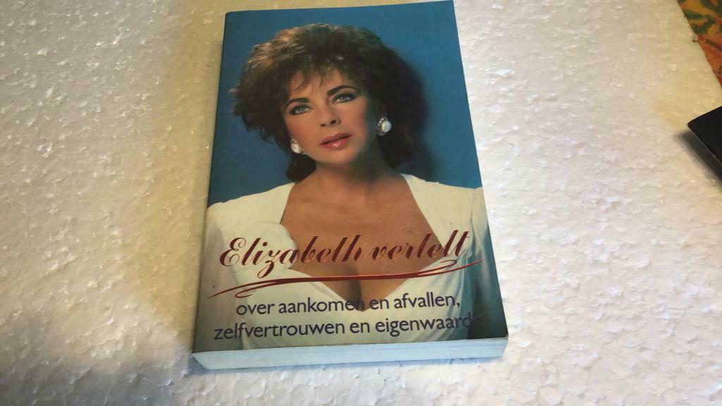 Elisabeth vertelt(+), Ophalen of Verzenden, Zo goed als nieuw