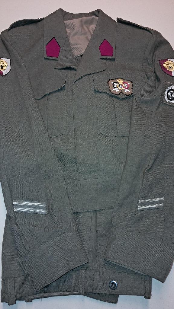 BELGIQUE - ABL - CAPORAL 16 COMPAGNIE MEDICALE - 1975, Ophalen of Verzenden, Landmacht, Kleding of Schoenen
