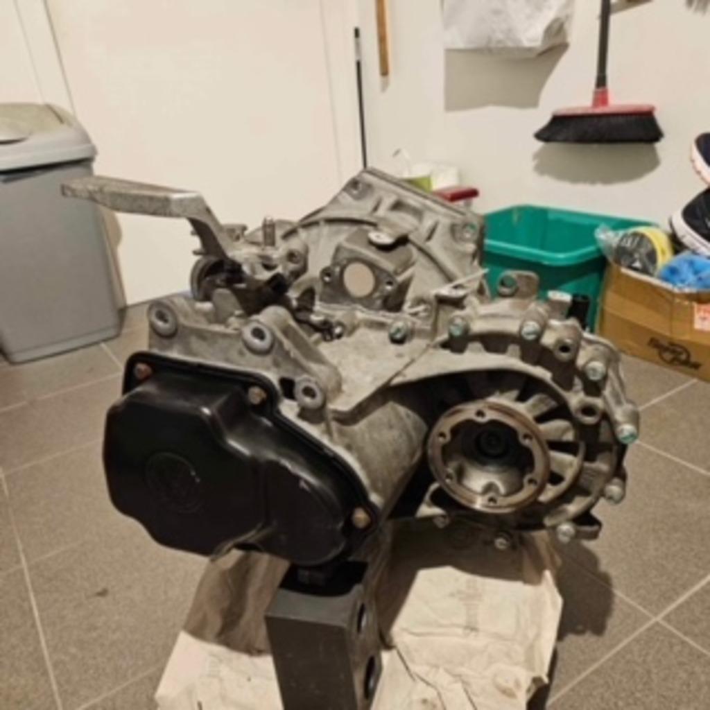Versnellingsbak VW Polo 2010 code KFK, Auto-onderdelen, Ophalen, Gereviseerd, Volkswagen
