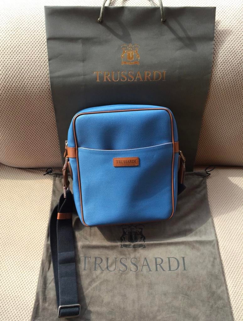 TRUSSARDI Sac Homme Men Shoulder Messenger Bag Authentique, Handtassen en Accessoires, Tassen | Schoudertassen, Ophalen, Zo goed als nieuw