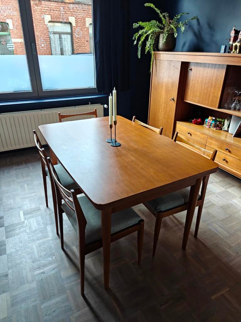 Scandinavisch ontwerp afgeronde uitklapbare tafel., Ophalen