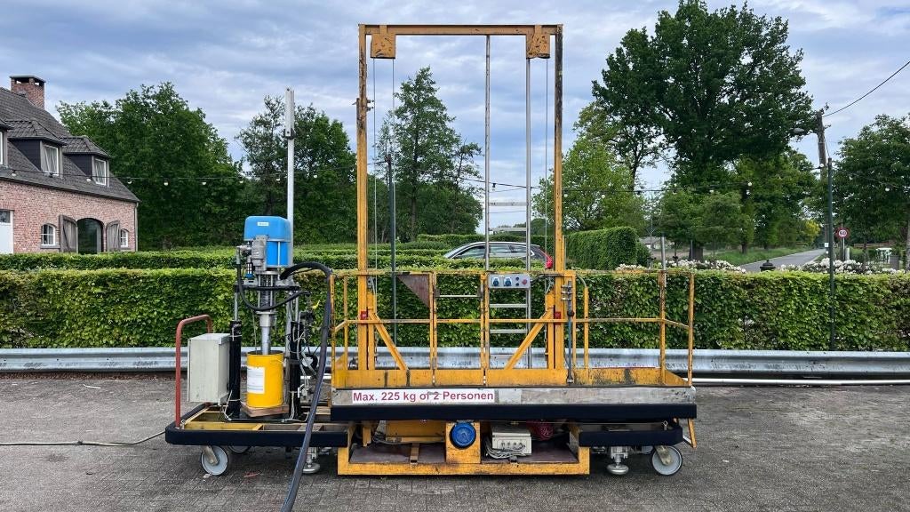 schaarhoogwerker, met verwarmde kitspuit, evt zonder spuit., Enlèvement, Utilisé