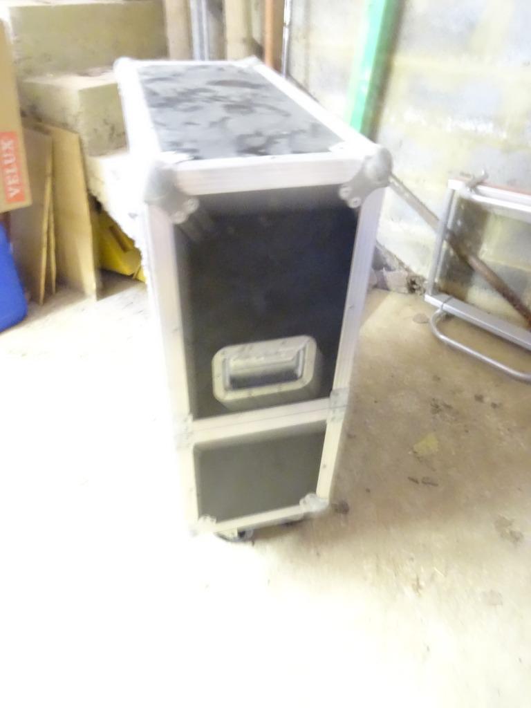 flight case, Enlèvement, Flight case