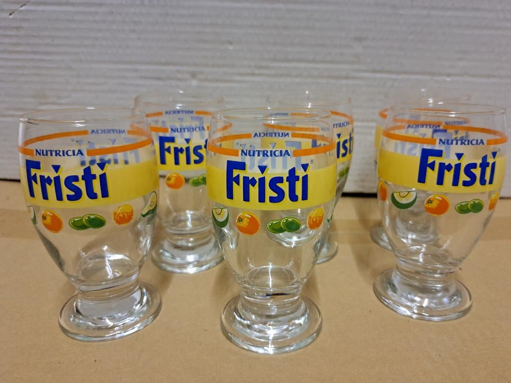 Fristi glazen, Enlèvement ou Envoi, Comme neuf