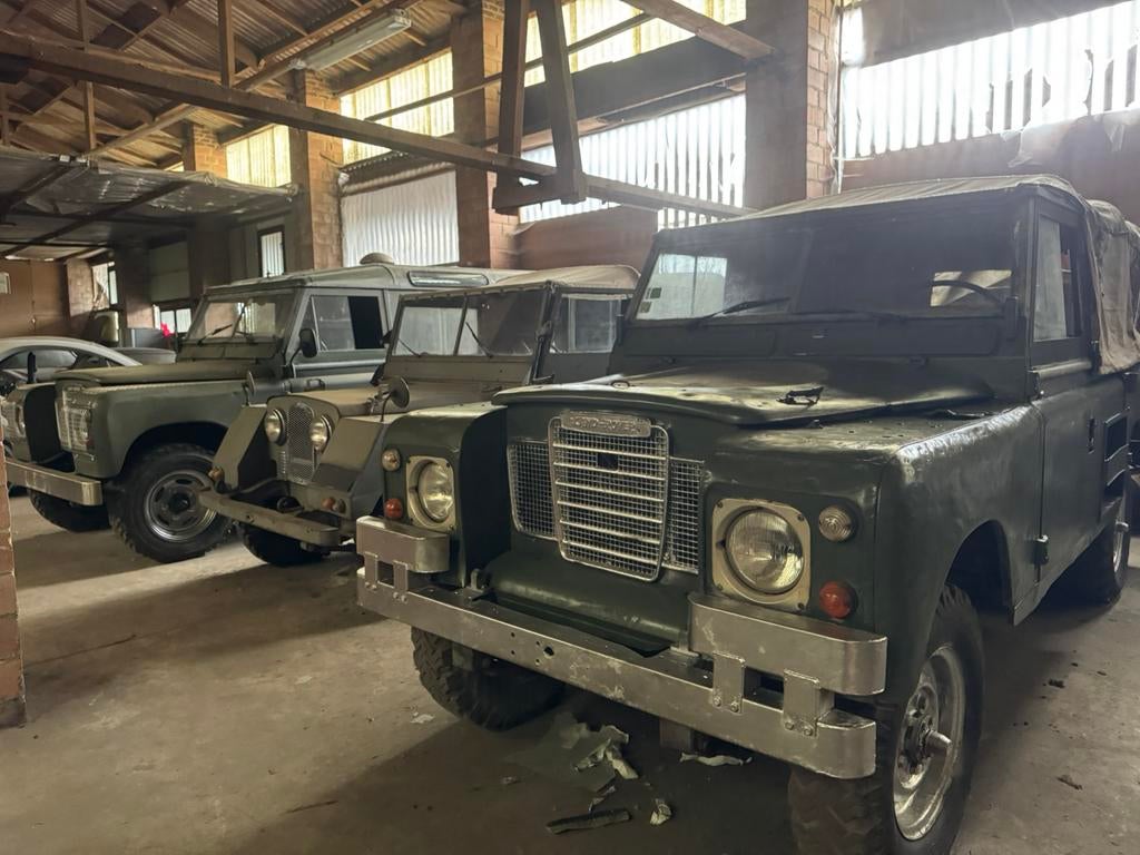 Land rover defender Essence 1979 start, rijdt erg goed, 4 deurs, Land Rover, Zwart, 1 kW