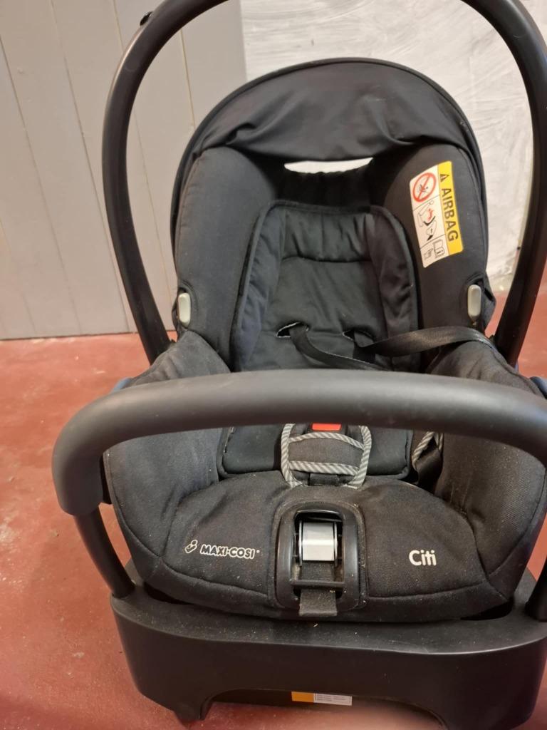 Maxi-Cosi, Enfants & Bébés, Protection latérale, Enlèvement, Utilisé, Ceinture de sécurité ou Isofix