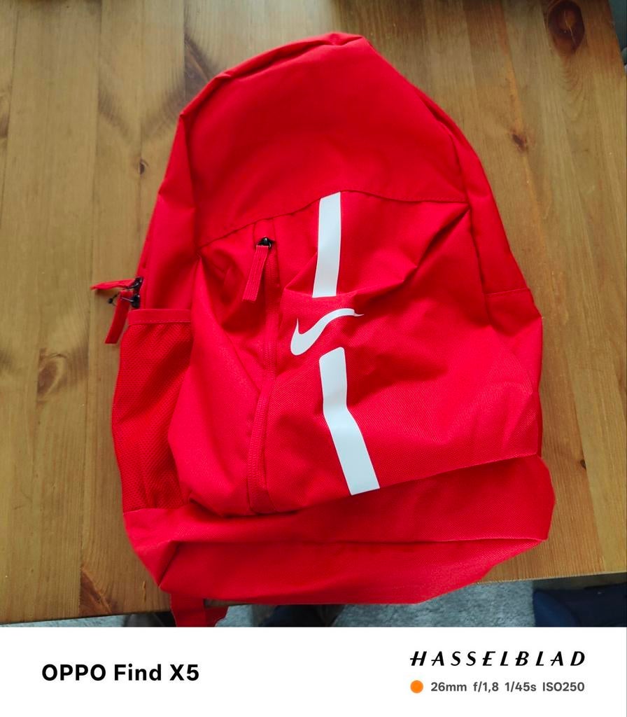 Nike tas, Ophalen, Nieuw
