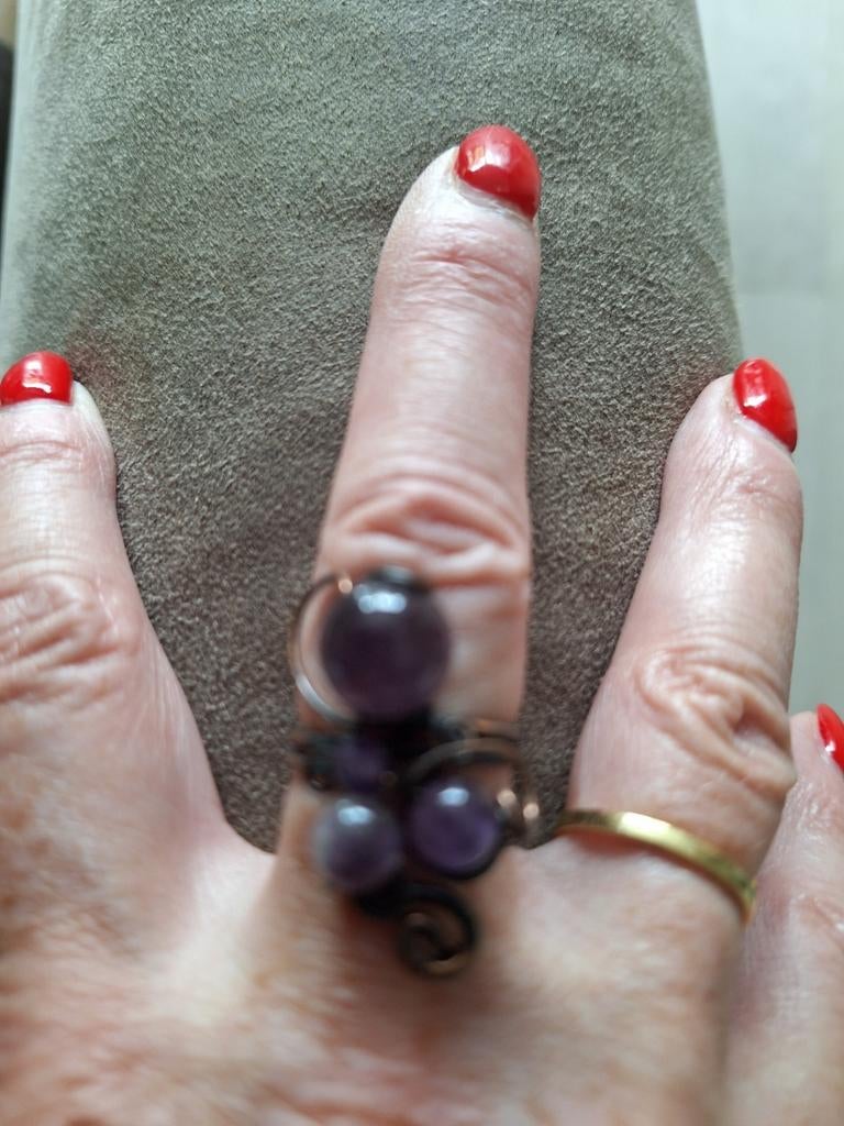 Prachtige ring met amethist, Ophalen of Verzenden, Zo goed als nieuw