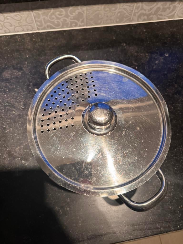 Casserole pour pates 5litres, Enlèvement ou Envoi, Aluminium, Casserole ou Cocotte-minute, Plaque céramique