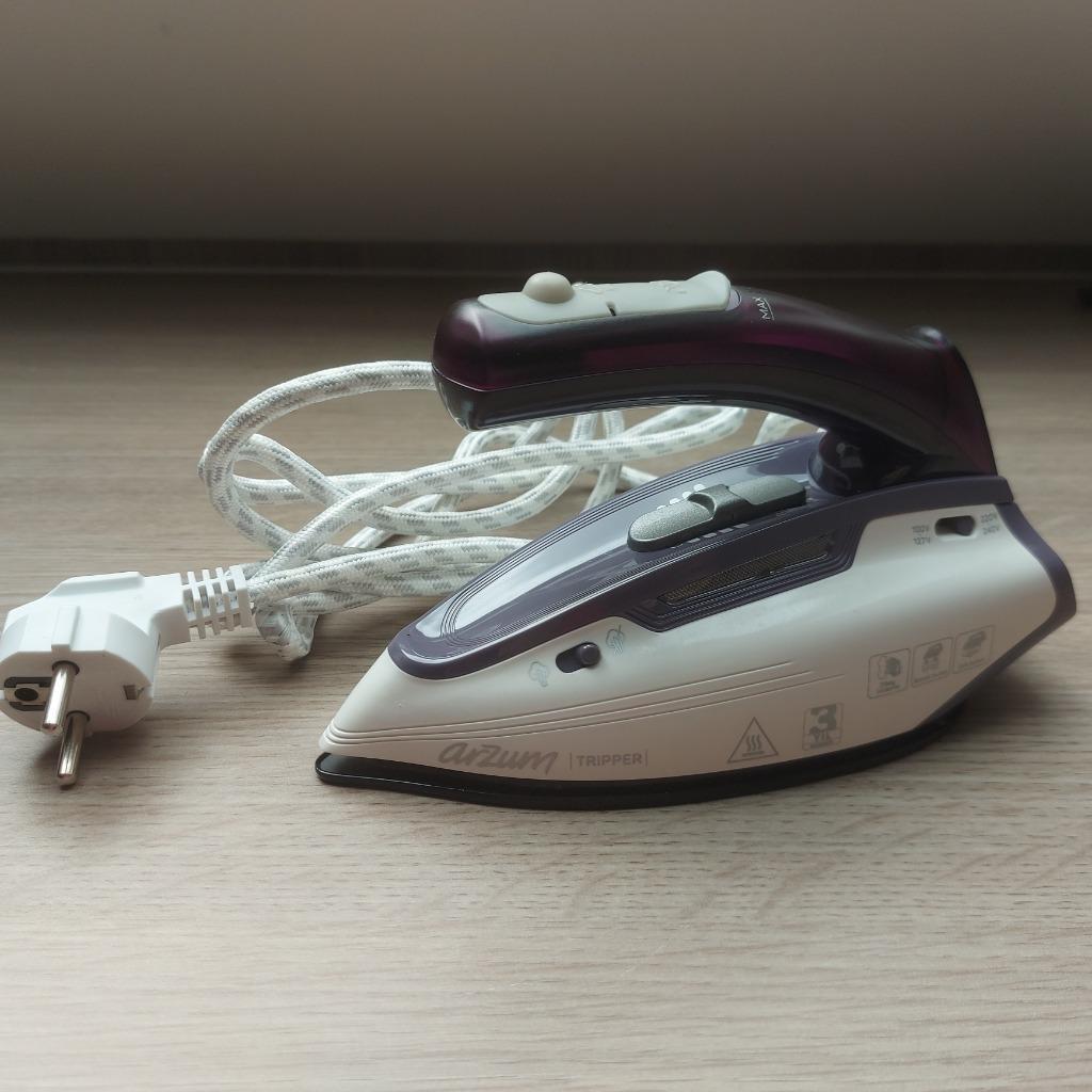 Premium kwaliteit, Arzum tripper model AR690 reisstrijkijzer, Ophalen of Verzenden, Zo goed als nieuw, Strijkijzer met snoer