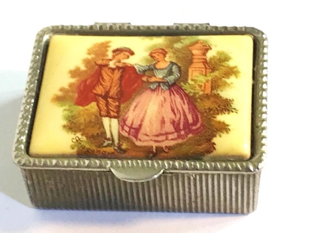 Pillen doosjes Limoges Amour Emaille antiek💑😍🎁🤗👌, Antiek en Kunst, Ophalen of Verzenden