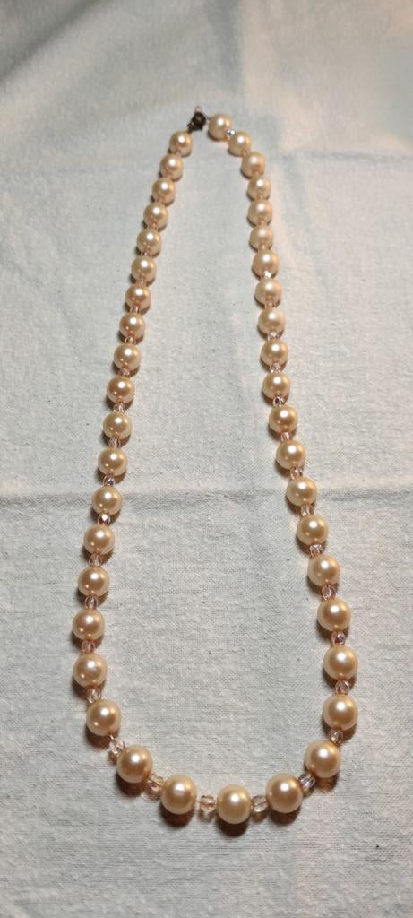 Collier en perles, Enlèvement ou Envoi, Comme neuf, Synthétique