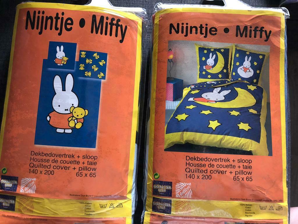 Mooi en Kwaliteitsvol Dekbedovertrek van Nijntje: 2 versies, Gebruikt, Dekbedovertrek, Ophalen of Verzenden, Jongetje of Meisje