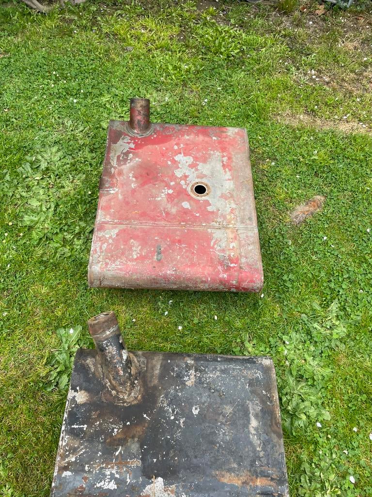 Willys cj m38  Reservoir a essence, Ophalen, Gebruikt