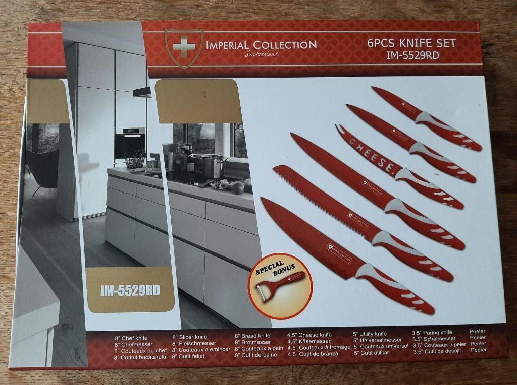 Set de couteaux "Impérial Collection"  Switzerland NEUF, Enlèvement ou Envoi