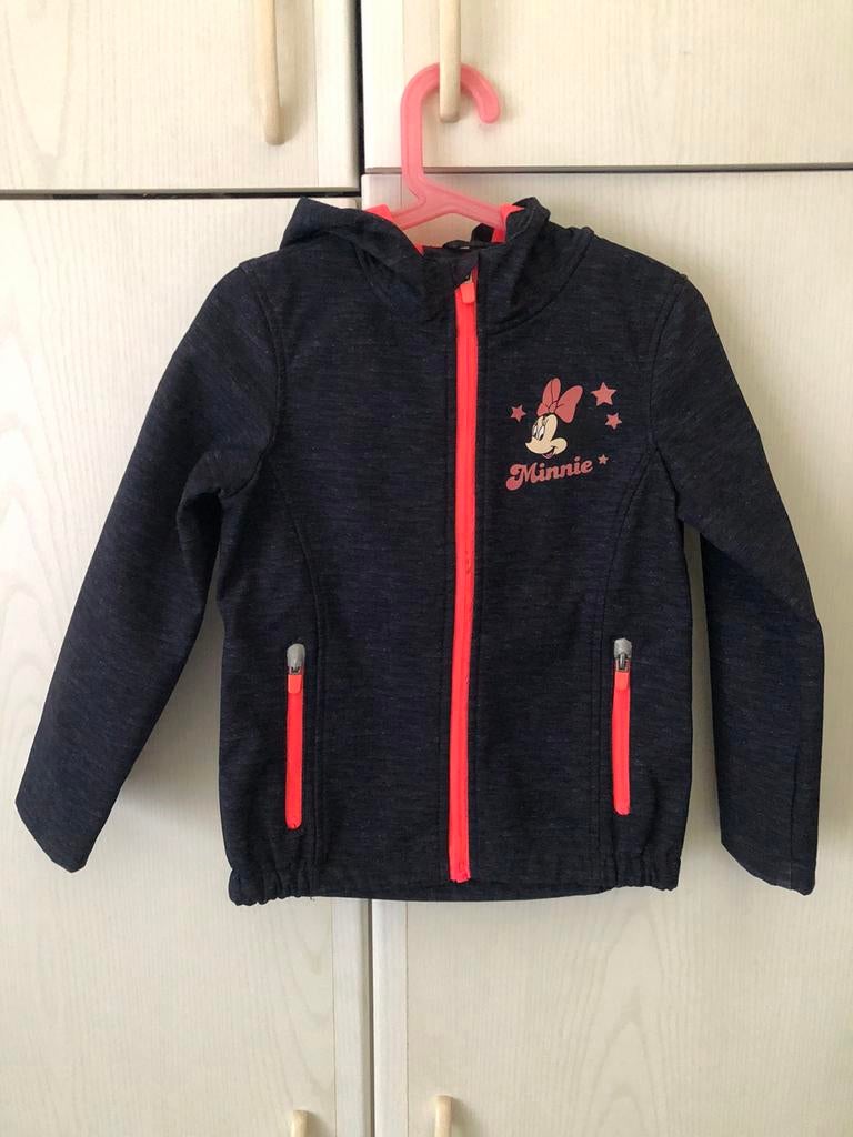 Grijze softshell jas van C&A, maat 122, C&A, Meisje, Ophalen of Verzenden, Zo goed als nieuw