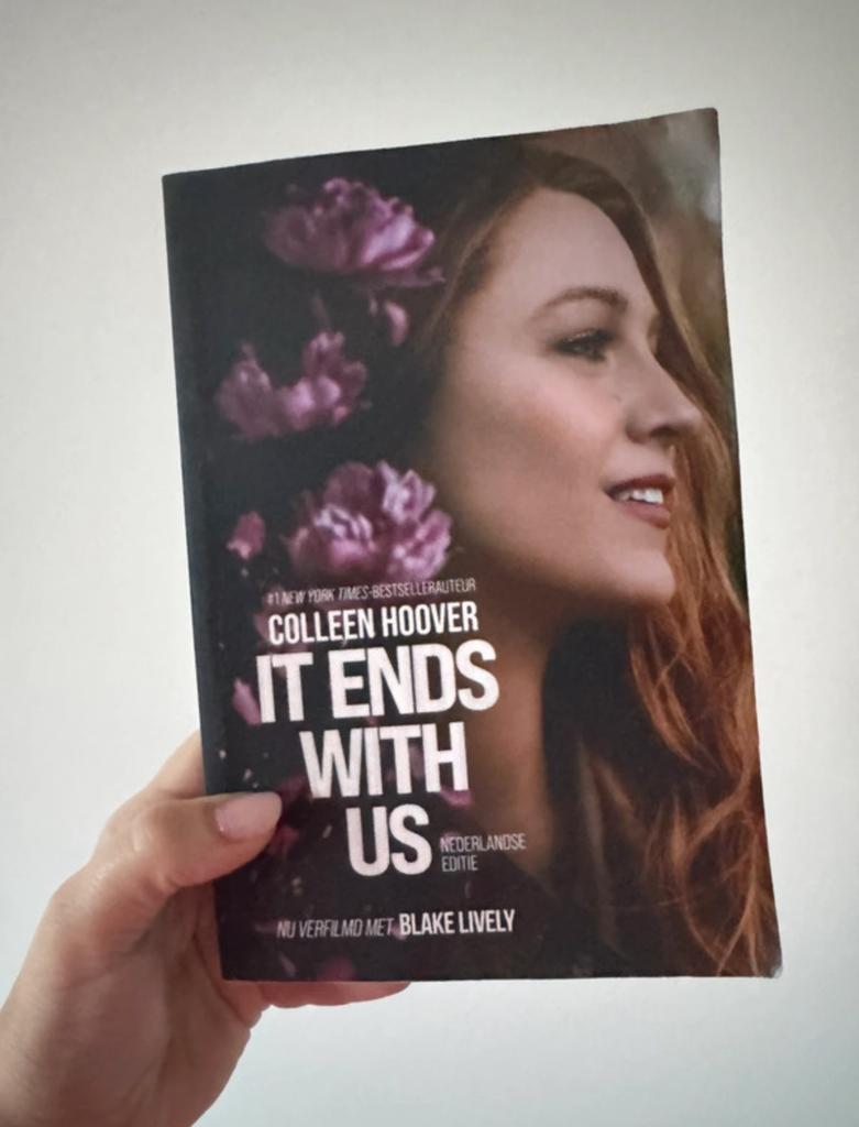 Boek “It ends with us”, Ophalen of Verzenden, Gelezen, Colleen Hoover