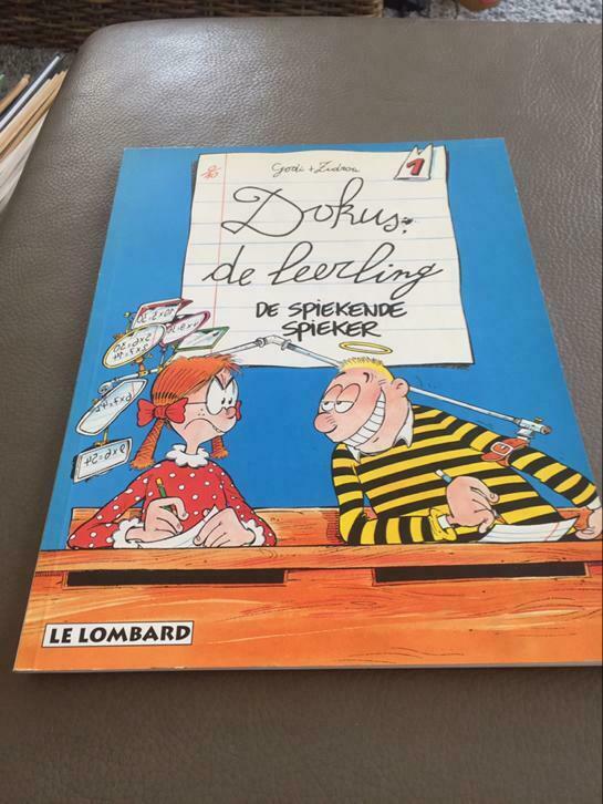 Dokus de leerling - de spiekende spieker, Boeken, Ophalen