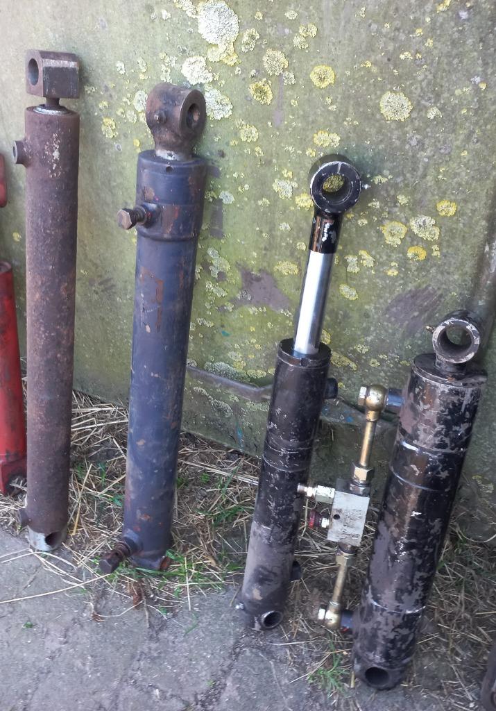 Diversen hydrolische cilinders hydrolische topstangen, Zakelijke goederen, Landbouw | Onderdelen | Banden, Velgen en Assen, Ophalen