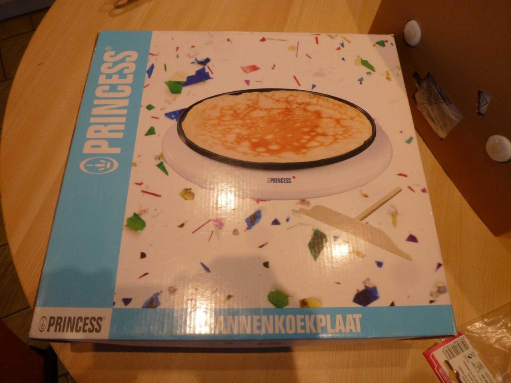 Crêpière PRINCESS neuve , jamais utilisée, Enlèvement ou Envoi, Neuf, Autres matériaux