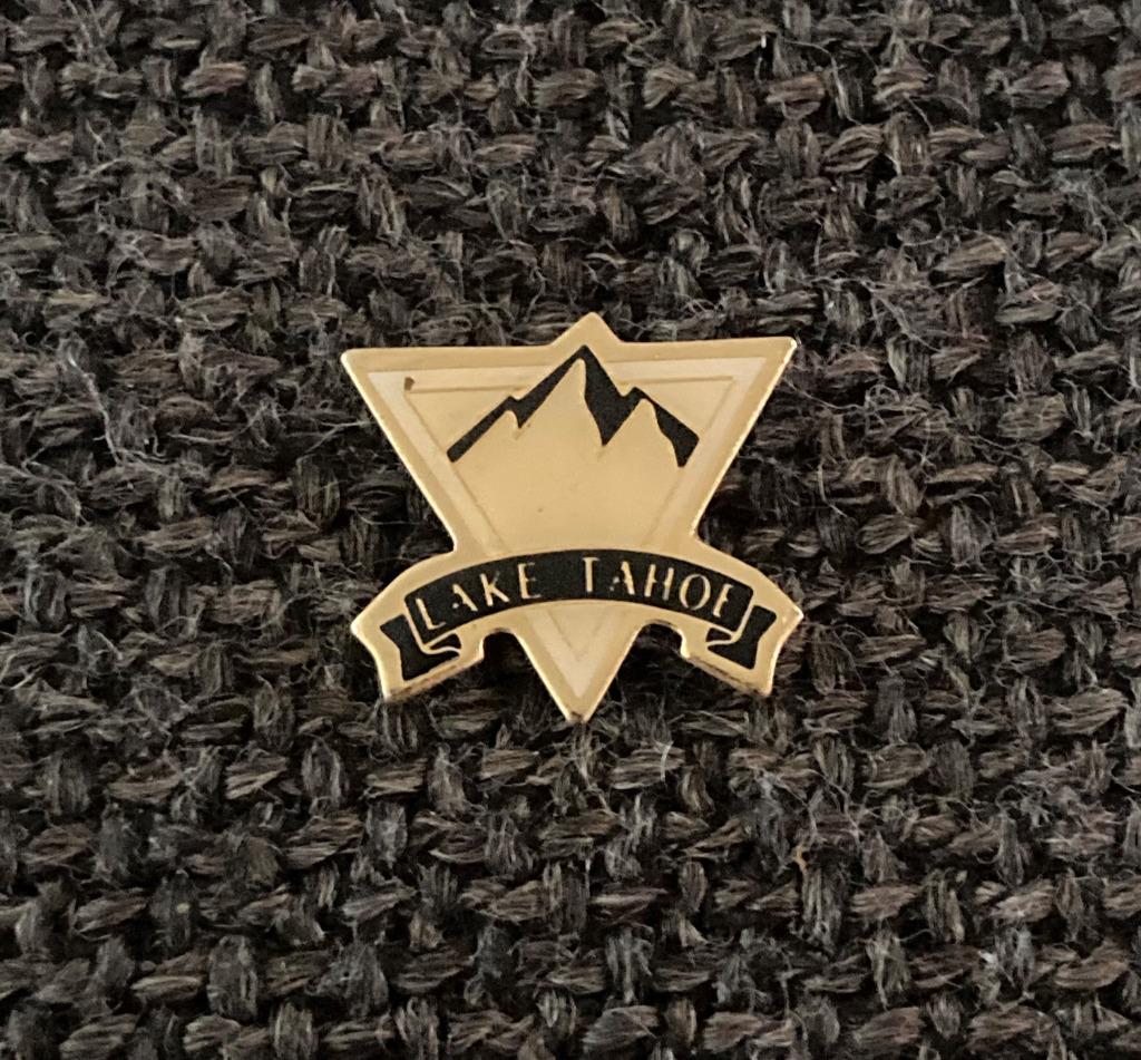 PIN - LAKE TAHOE - SIERRA NEVADA - USA - UNITED STATES - AME, Envoi, Utilisé, Ville ou Campagne, Insigne ou Pin's