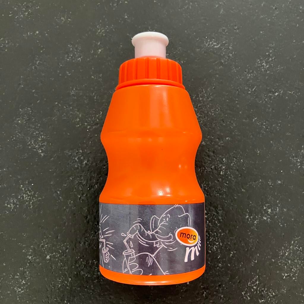 Drinkfles Mora met sportdop, Ophalen, Zo goed als nieuw