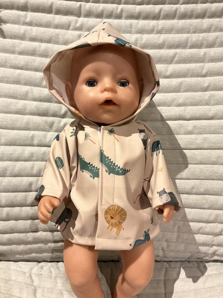 384. Babyborn: Nieuw regenjasje met wilde dieren, Ophalen of Verzenden, Nieuw, Babypop