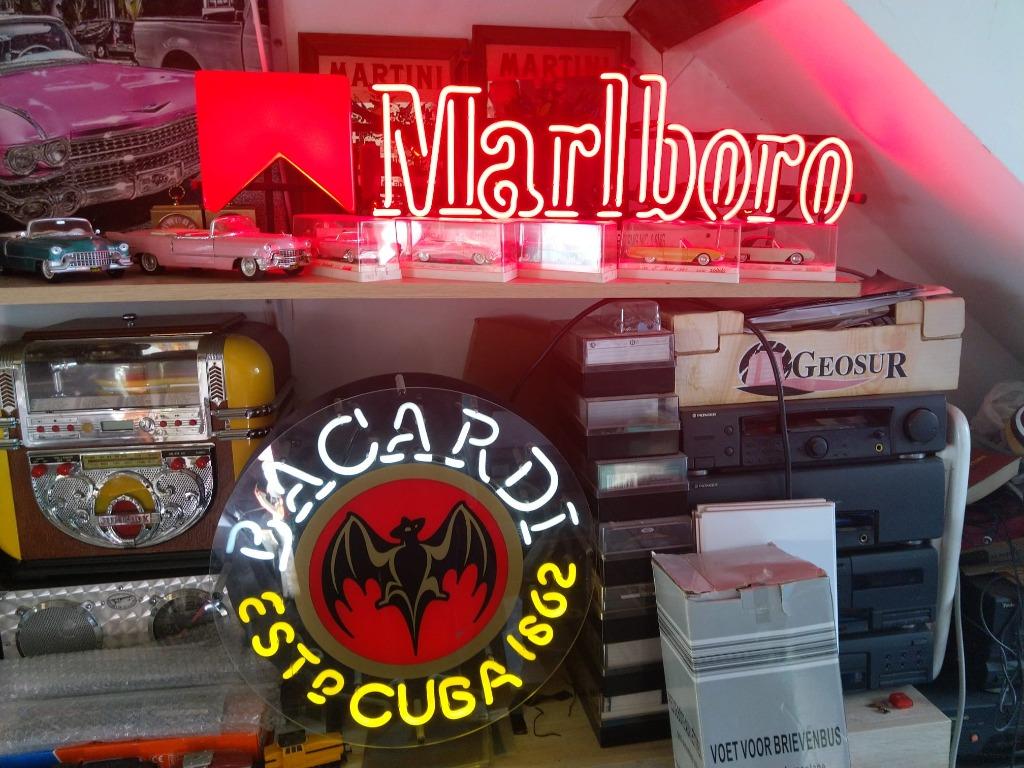 ENSEIGNE AU NÉON MARLBORO ORIGINALE DES ANNÉES 60/70 = CHEF-, Enlèvement, Utilisé, Table lumineuse ou lampe (néon)