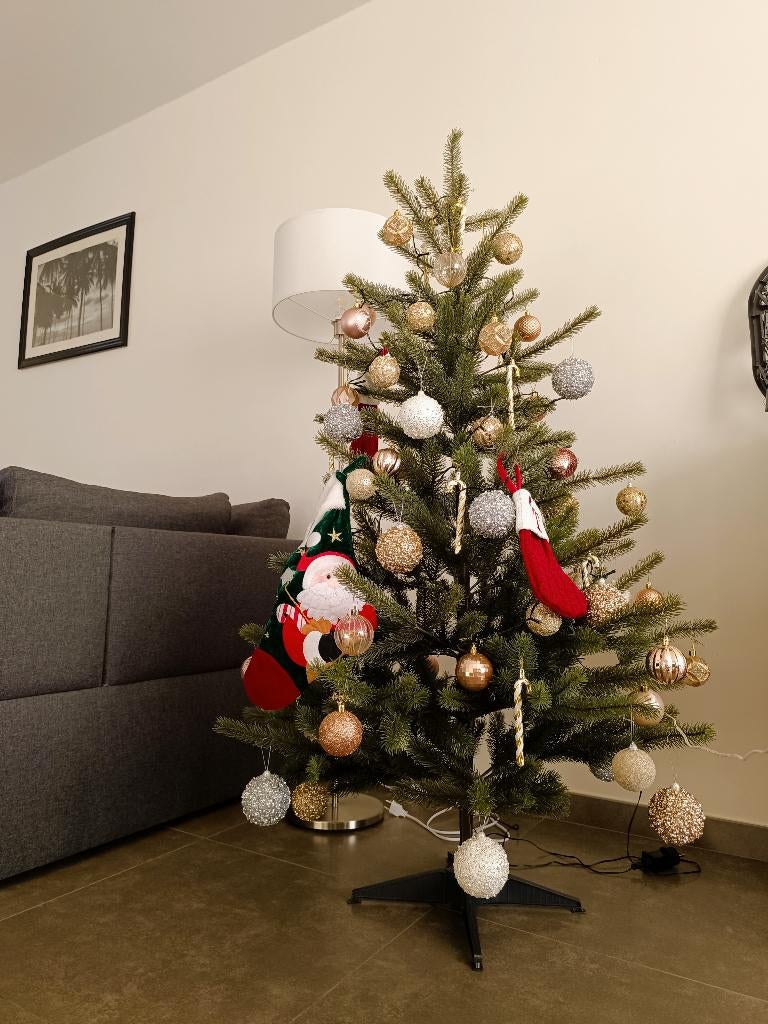 Gratis Kerstbom 155cm, Diversen, Kerst, Ophalen of Verzenden