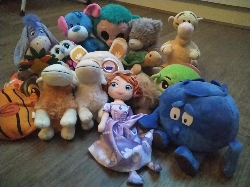 Knuffels, Enlèvement ou Envoi