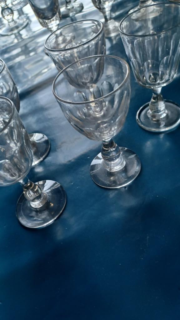 Verres à vin artisanaux, Enlèvement ou Envoi, Comme neuf, Verre ou Verres