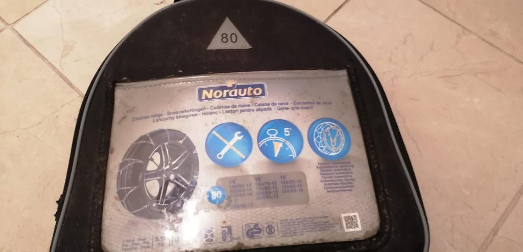 2 chaînes neige NORAUTO automatiques 9 mm taille 80, Ophalen, Zo goed als nieuw