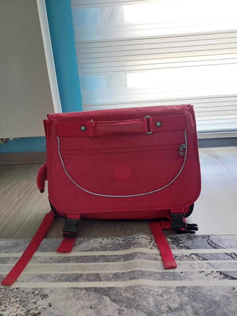 Roze Kipling boekentas, Ophalen, Roze