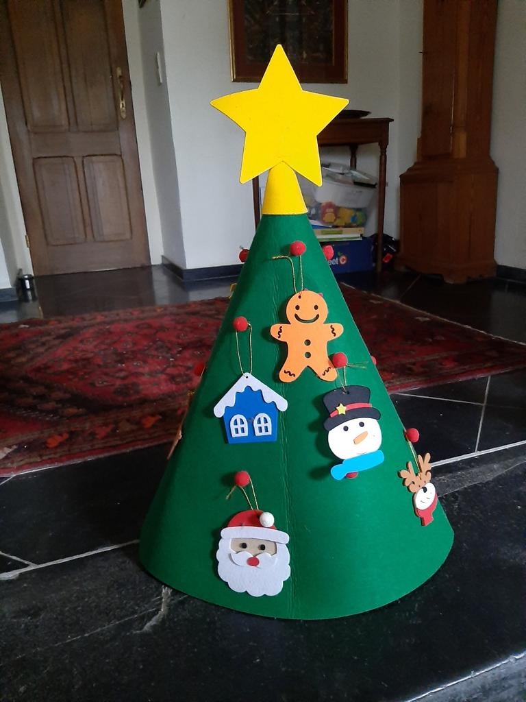 Nieuwe mooie vilten kerstboom in verpakking. Idem van foto, Diversen, Verzenden, Nieuw