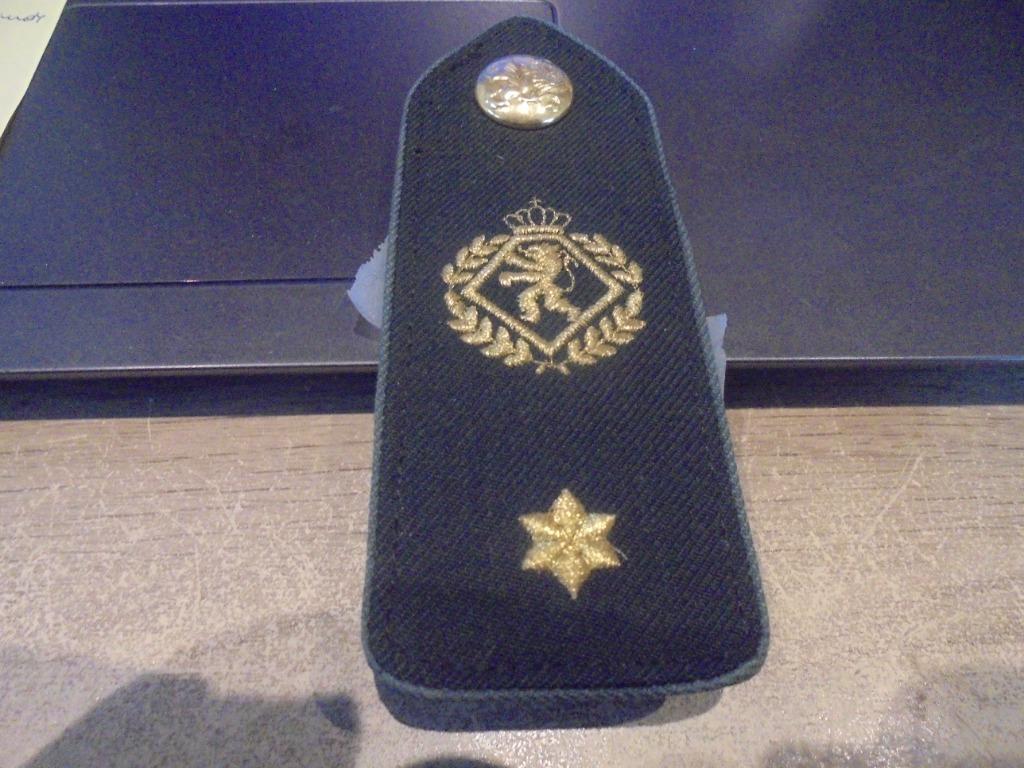 KMS 3 en 4 jaar - onderluitenant, Verzamelen, Militaria | Algemeen, Ophalen of Verzenden, Landmacht, Embleem of Badge