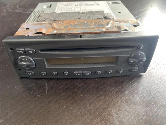 Radio d'un Fiat Ducato, -, 3 mois de garantie, Utilisé, Fiat