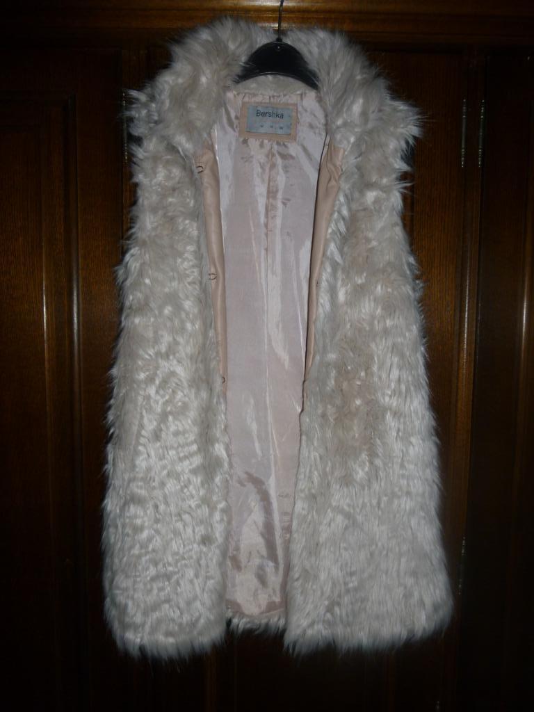 kleding carnaval, Beige, Bershka, Zo goed als nieuw, Ophalen