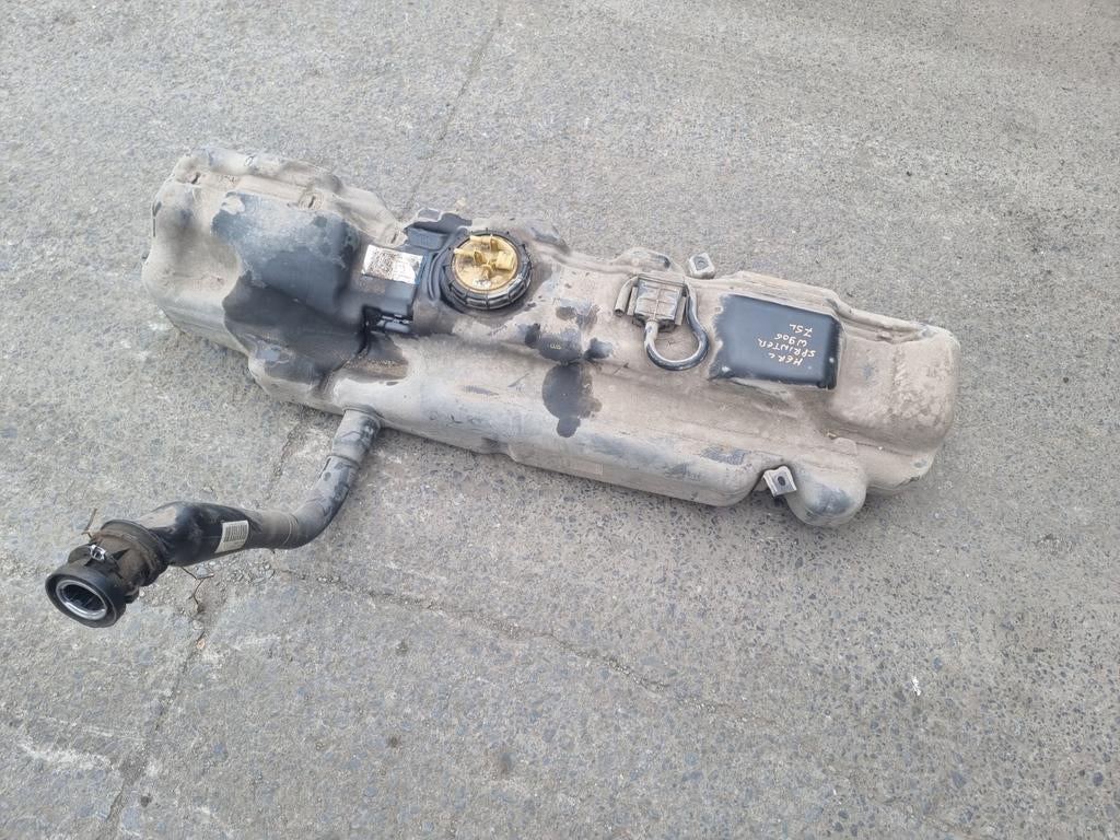 Réservoir de carburant Mercedes Sprinter W906, Enlèvement ou Envoi