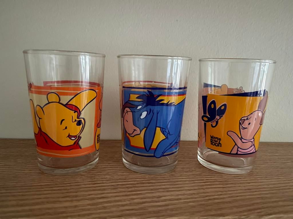 Vintage set 3 glazen Winnie The Pooh (Disney), Verzamelen, Glas en Drinkglazen, Ophalen of Verzenden, Nieuw, Waterglas
