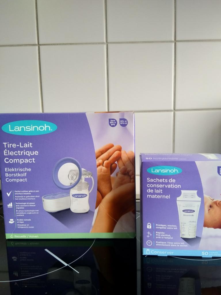 Lansinoh borstkolf en melkbewaarzakjes, Ophalen, Zo goed als nieuw, Borstkolf