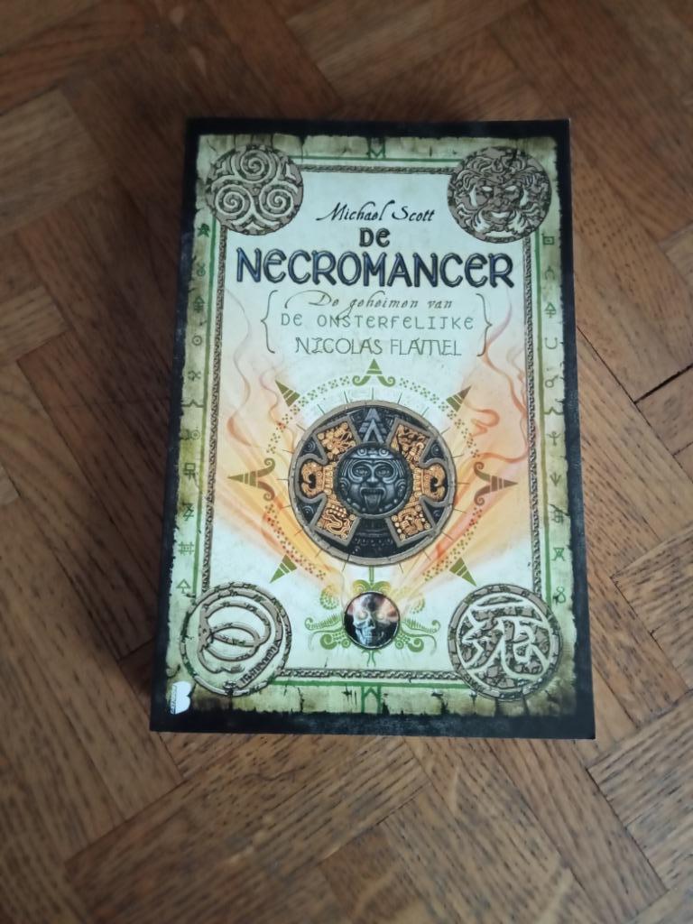 Michael Scott; De necromancer:  Deel 4, Boeken, Fantasy, Gelezen, Ophalen of Verzenden