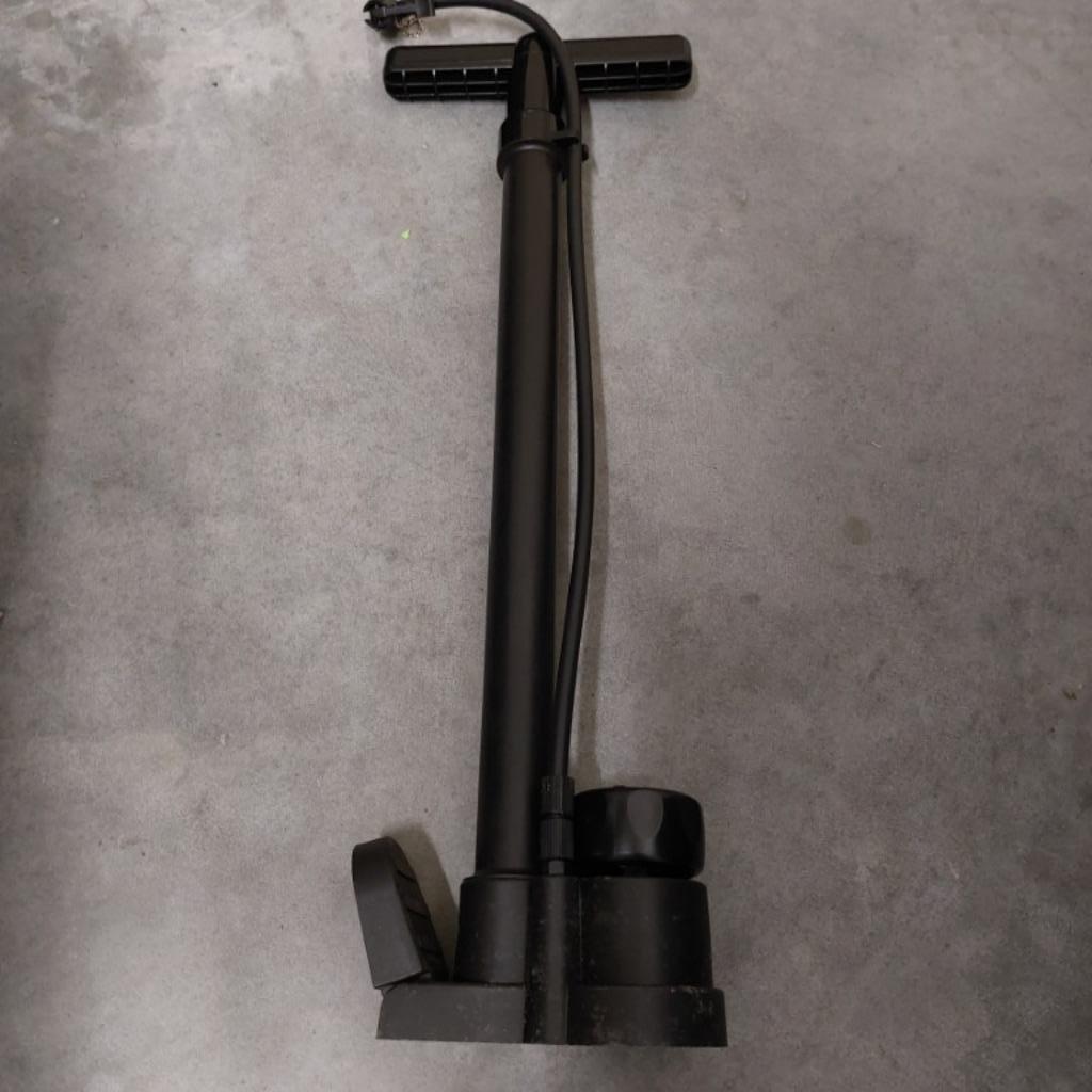 Pompe a pied, Caravanes & Camping, Enlèvement, Neuf