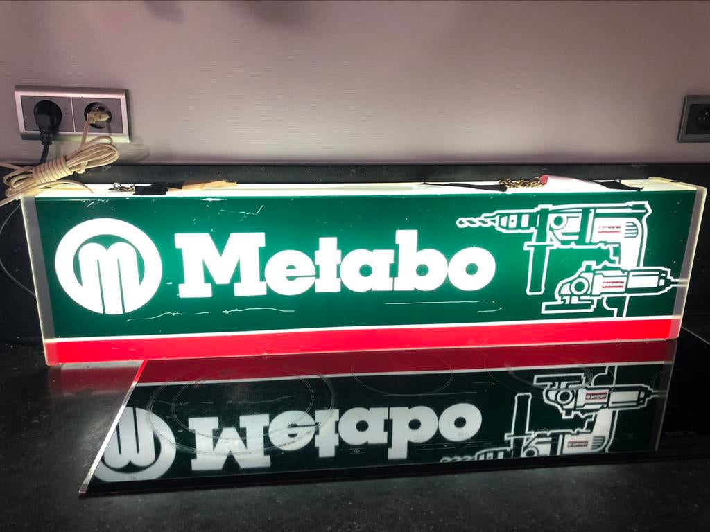 METABO lichtreclame lichtbak mancave-retro-vintage 1994, Ophalen of Verzenden, Gebruikt, Lichtbak of (neon) lamp
