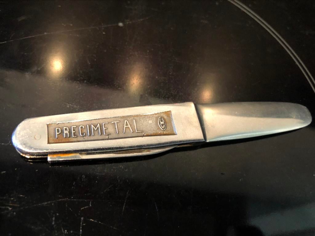 ouvre-lettre briefopener PRECIMETAL usines Gilson La Croyere, Antiquités & Art, Enlèvement ou Envoi