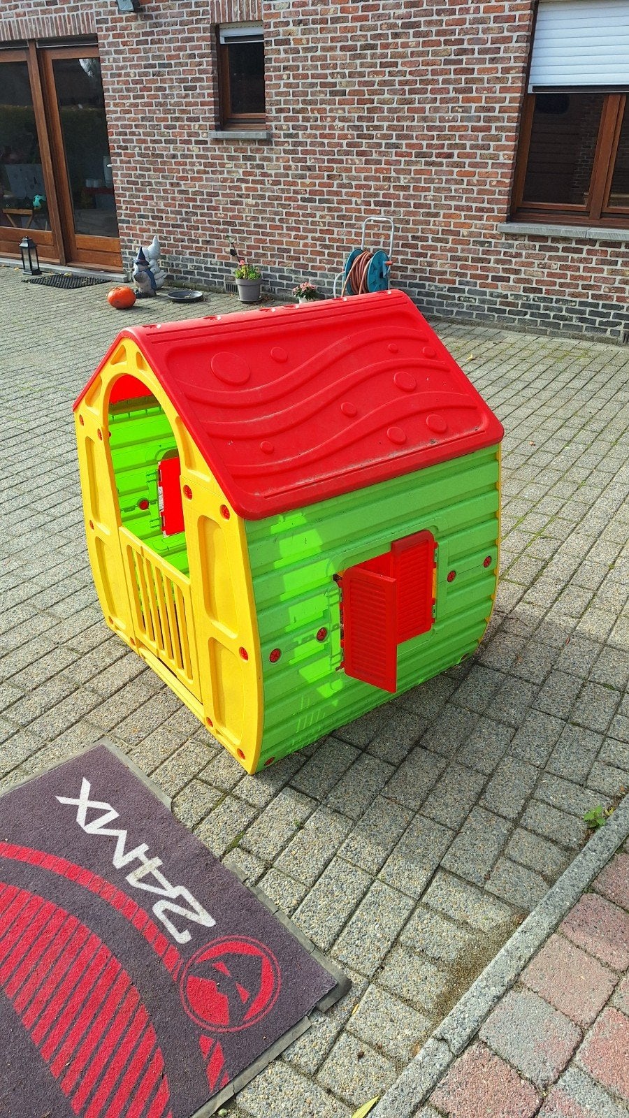kinder huisje, Ophalen
